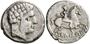 Denario de BoLSKaN de leyenda curva, con línea debajo. Subasta Aureo dic-2014